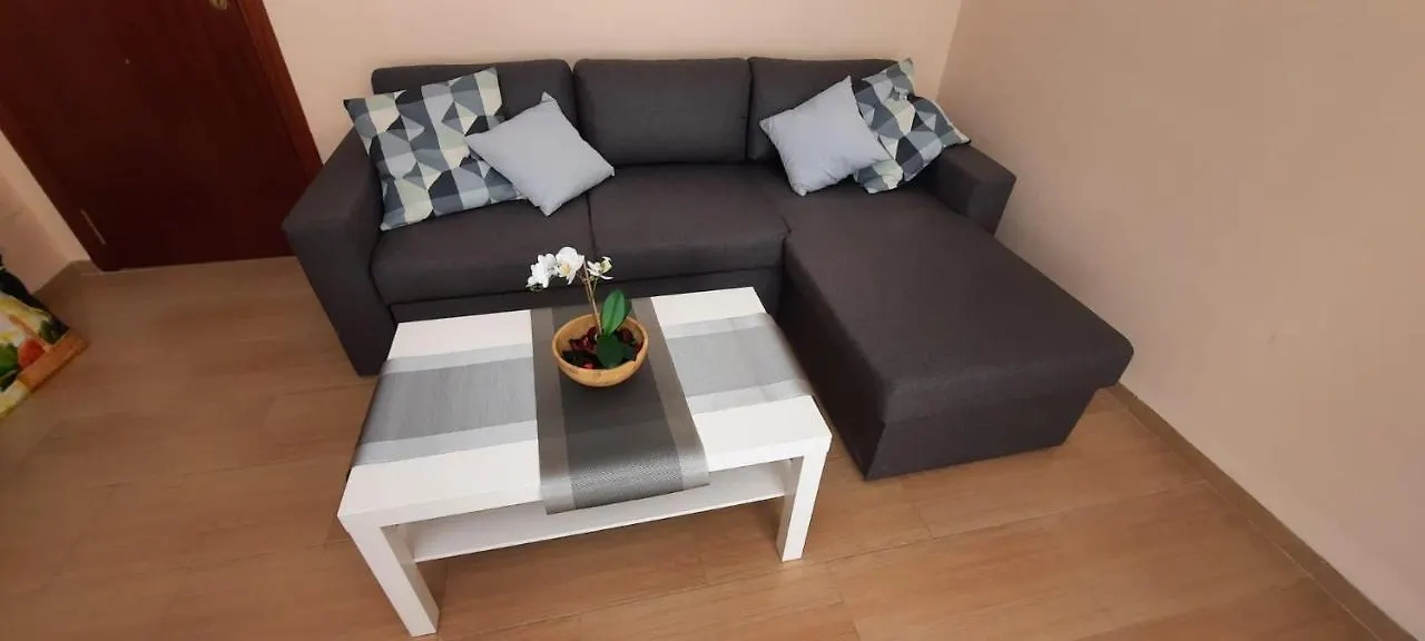Precioso Y Acogedor Apartamento En Torremolinos Spain